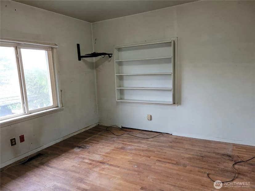 Property photo for 13715 45th Avenue S, Tukwila photo 12