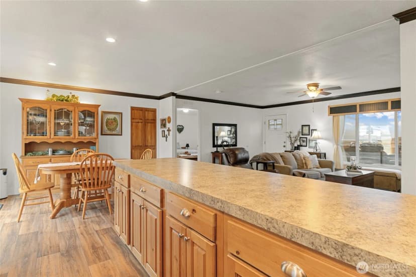 Property photo for 191 Davidson Place Sw, Mattawa photo 11