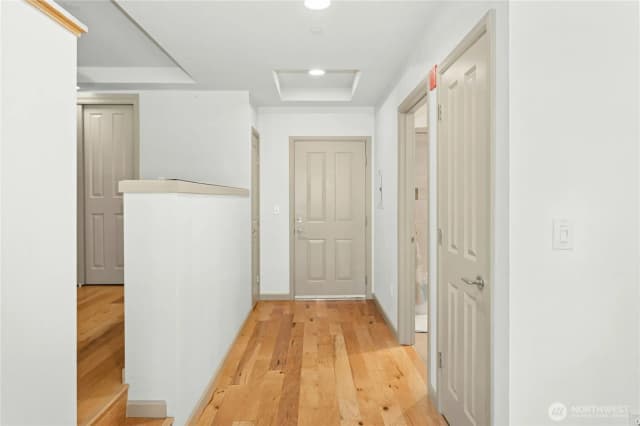 Property photo for 2319 1st Avenue #503, Seattle photo 5