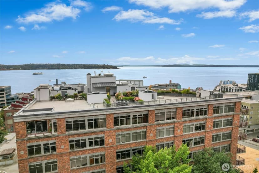 Property photo for 2319 1st Avenue #503, Seattle photo 25