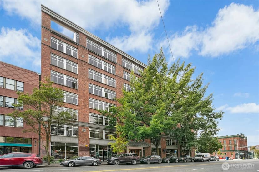 Property photo for 2319 1st Avenue #503, Seattle photo 32