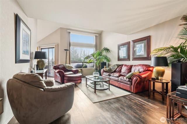 Property photo for 18625 48th Place S, Sea Tac photo 4