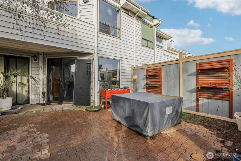 Property photo for 18625 48th Place S, Sea Tac photo 27