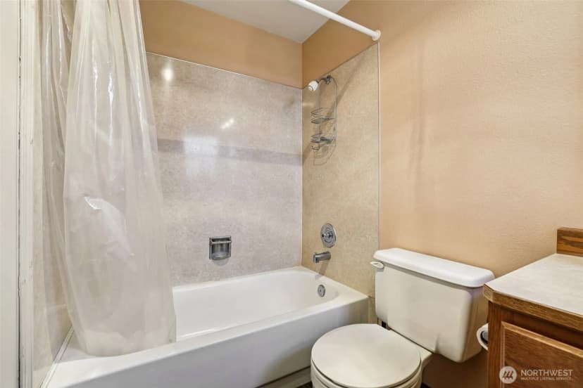 Property photo for 18625 48th Place S, Sea Tac photo 23