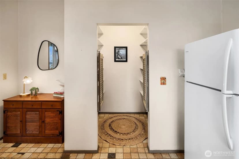 Property photo for 11519 Sea Breeze Avenue Sw, Vashon photo 15