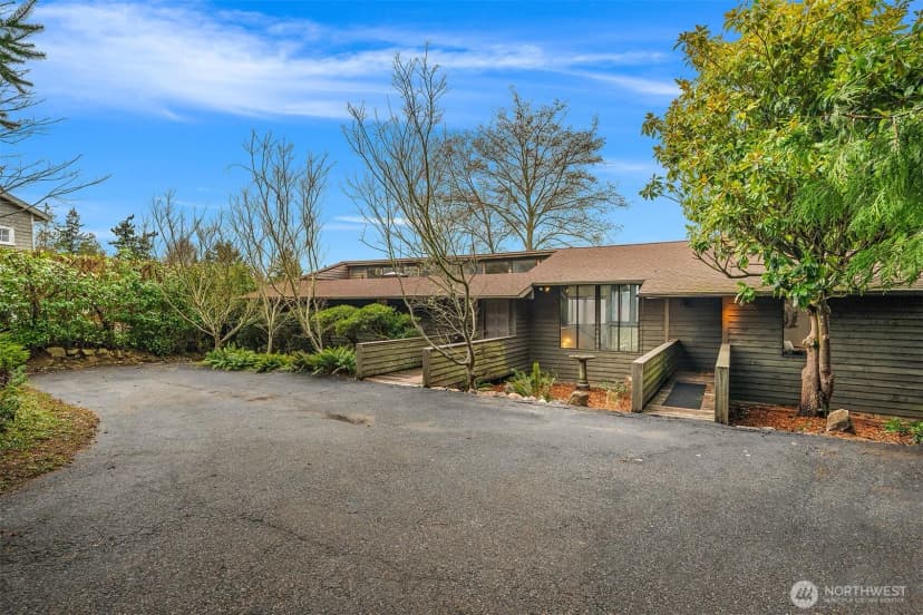 Property photo for 11519 Sea Breeze Avenue Sw, Vashon photo 5