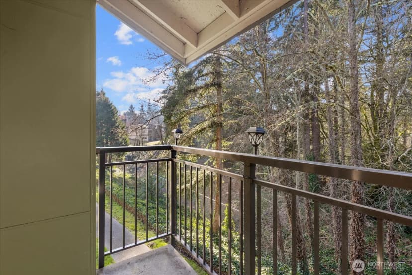 Property photo for 31500 33rd Place Sw #e201, Federal Way photo 18