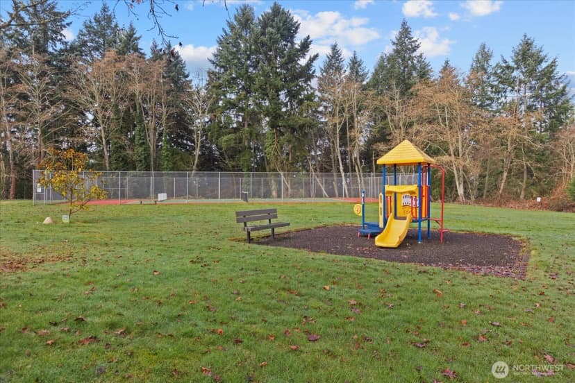 Property photo for 31500 33rd Place Sw #e201, Federal Way photo 23