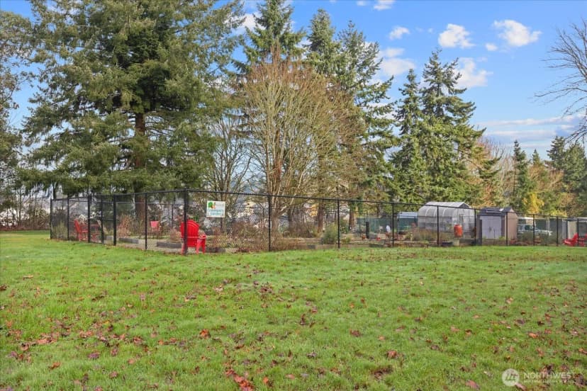 Property photo for 31500 33rd Place Sw #e201, Federal Way photo 22