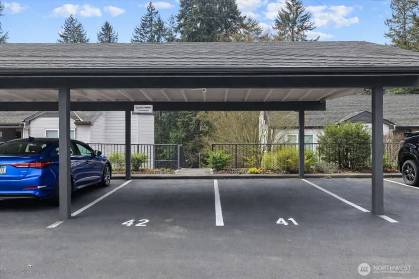Property photo for 31500 33rd Place Sw #e201, Federal Way photo 3