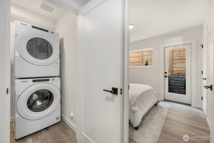 Property photo for 2017 W Bertona, Seattle photo 14