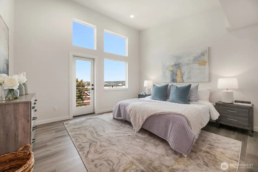 Property photo for 2017 W Bertona, Seattle photo 2