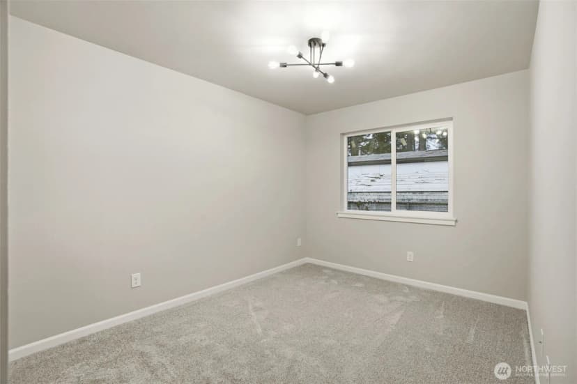 Property photo for 5909 257th Street E, Graham photo 12