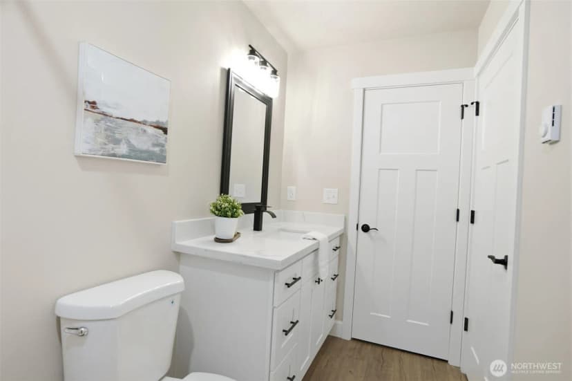 Property photo for 5909 257th Street E, Graham photo 21