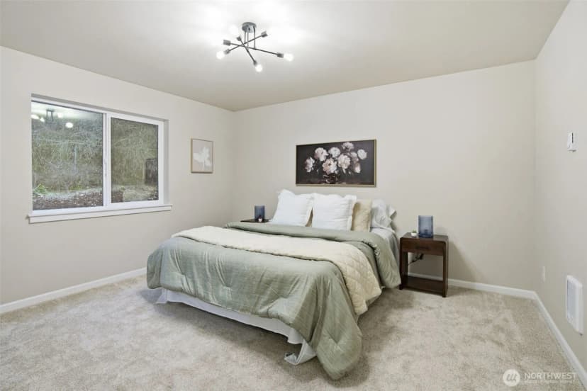 Property photo for 5909 257th Street E, Graham photo 14