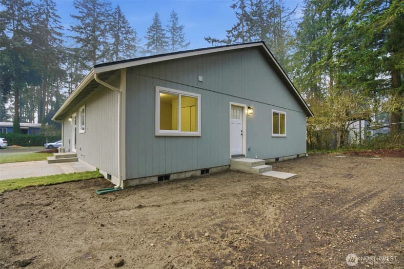 Property photo for 5909 257th Street E, Graham photo 25
