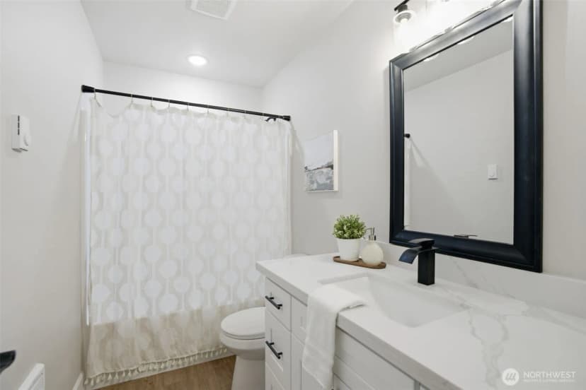 Property photo for 5909 257th Street E, Graham photo 22