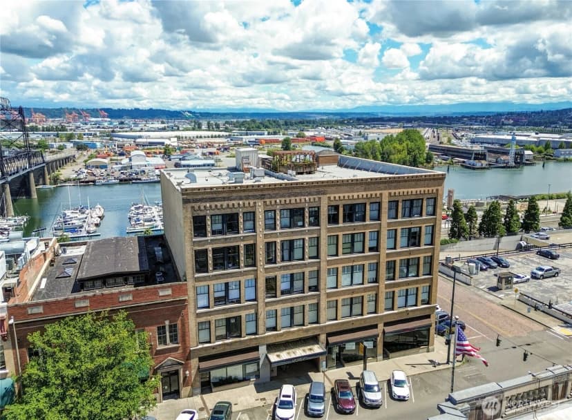 Property photo for 1120 Cliff Avenue #304, Tacoma