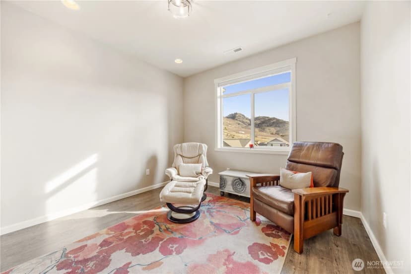 Property photo for 457 Whisper Place, Chelan photo 5