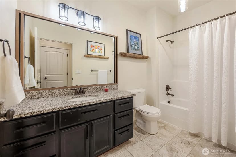 Property photo for 457 Whisper Place, Chelan photo 6