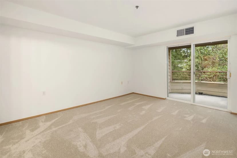 Property photo for 1750 152nd Avenue Ne #e311, Bellevue photo 16
