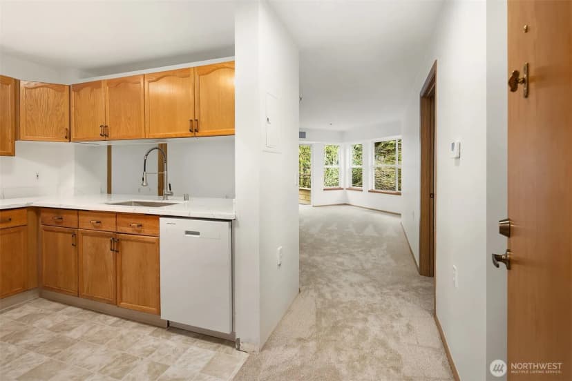 Property photo for 1750 152nd Avenue Ne #e311, Bellevue photo 2