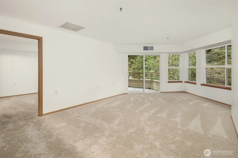 Property photo for 1750 152nd Avenue Ne #e311, Bellevue photo 7
