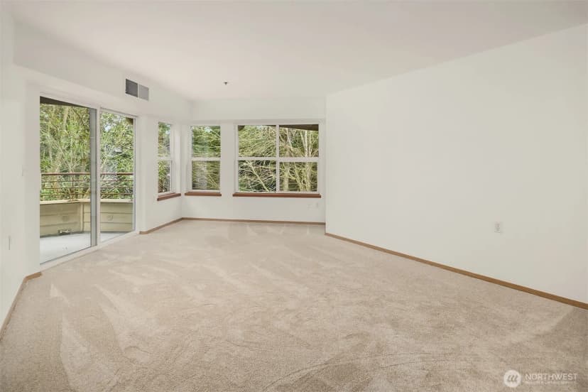 Property photo for 1750 152nd Avenue Ne #e311, Bellevue photo 9