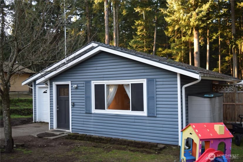 Property photo for 505 Sw Shannon Drive, Port Orchard photo 2