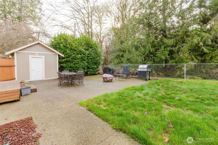 Property photo for 1568 Puget Drive E, Port Orchard photo 35