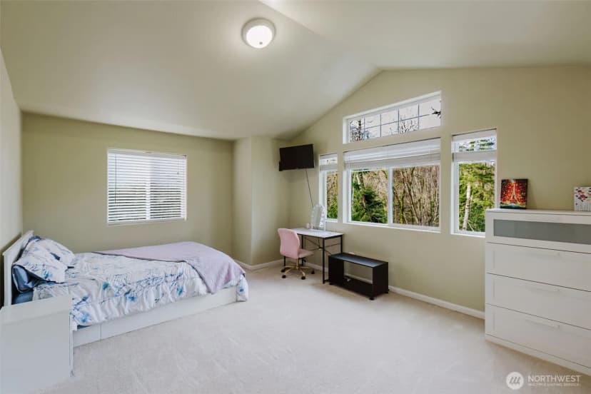 Property photo for 1568 Puget Drive E, Port Orchard photo 30