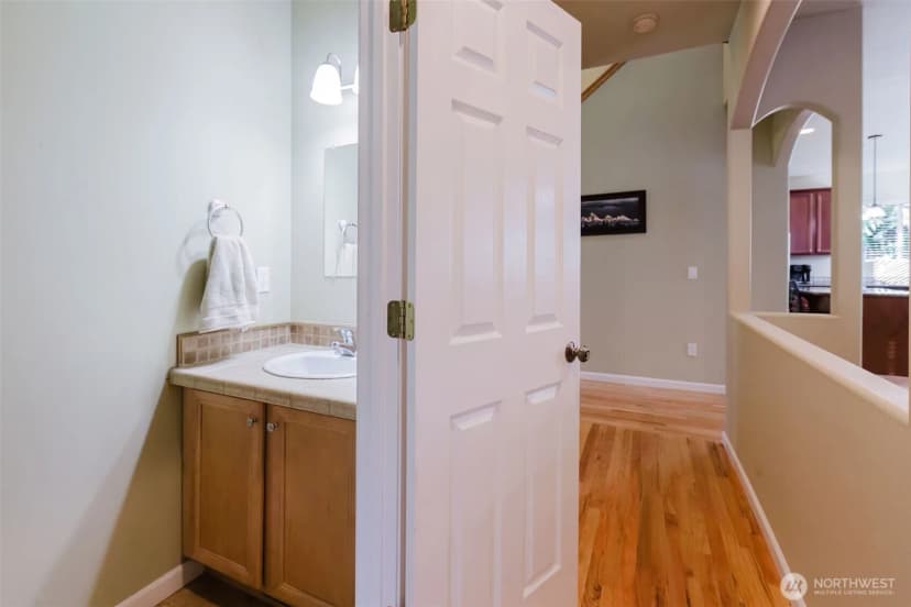 Property photo for 1568 Puget Drive E, Port Orchard photo 15