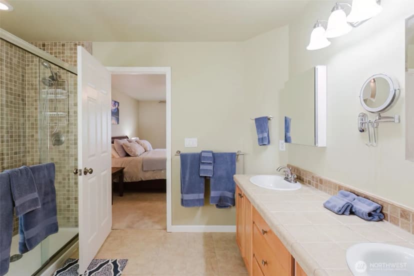 Property photo for 1568 Puget Drive E, Port Orchard photo 21