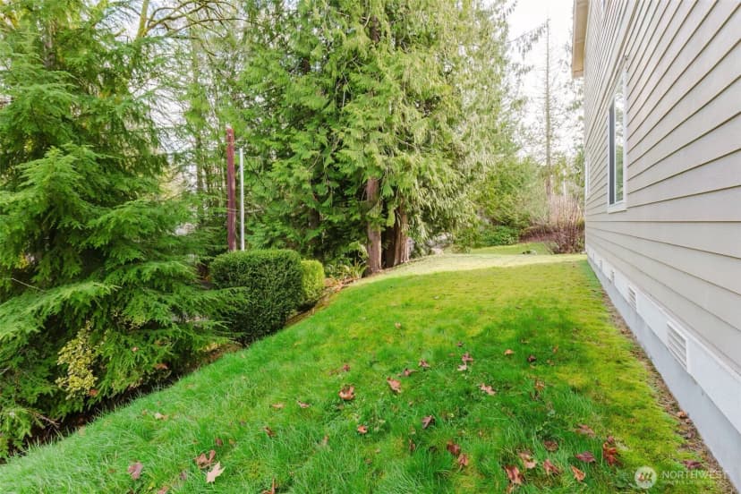 Property photo for 1568 Puget Drive E, Port Orchard photo 38