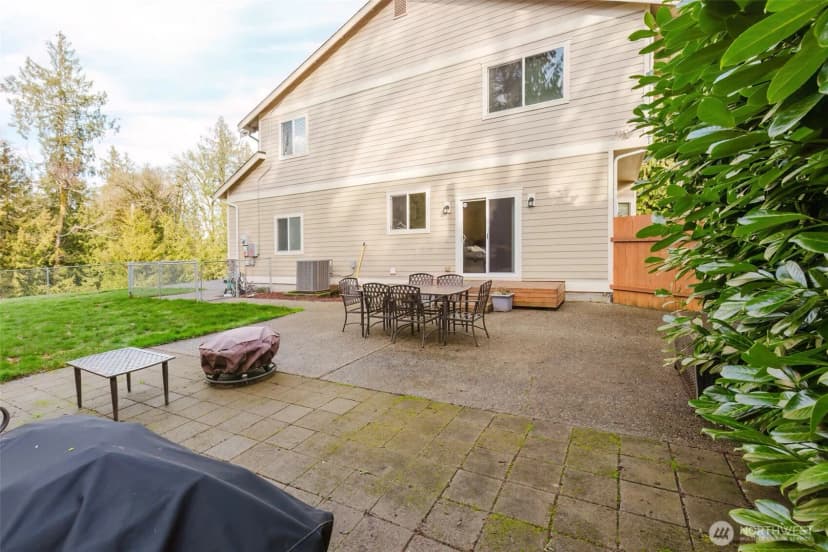 Property photo for 1568 Puget Drive E, Port Orchard photo 34