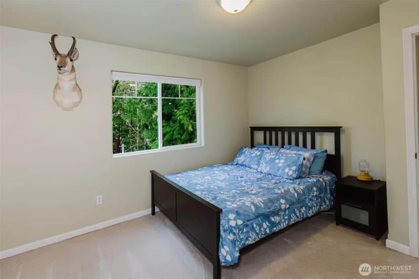 Property photo for 1568 Puget Drive E, Port Orchard photo 24