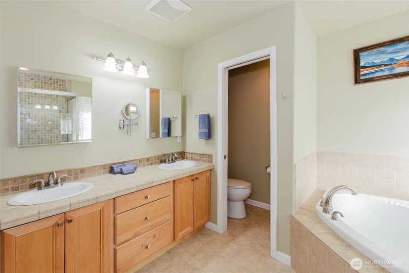 Property photo for 1568 Puget Drive E, Port Orchard photo 22
