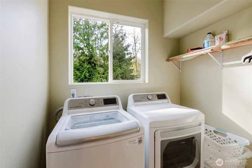 Property photo for 1568 Puget Drive E, Port Orchard photo 16