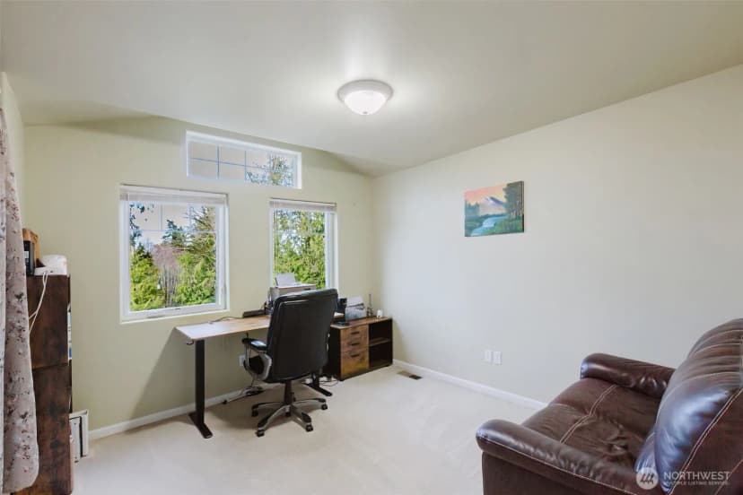 Property photo for 1568 Puget Drive E, Port Orchard photo 32