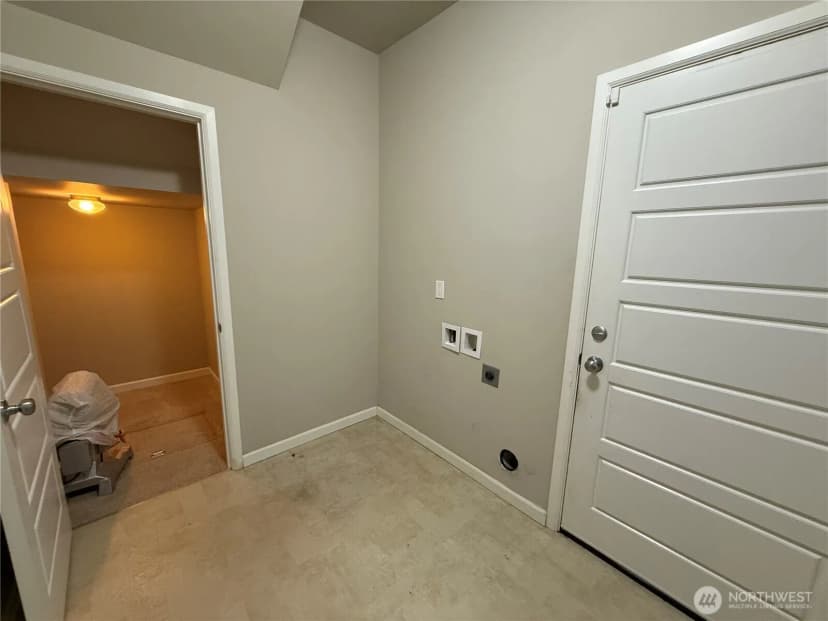 Property photo for 20217 18th Avenue Ct E, Spanaway photo 11