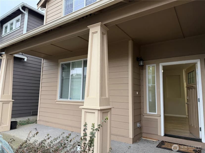 Property photo for 20217 18th Avenue Ct E, Spanaway photo 2