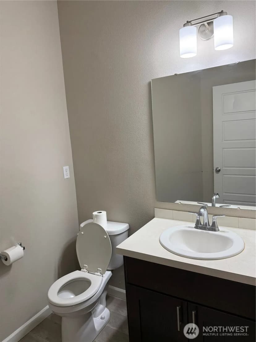 Property photo for 20217 18th Avenue Ct E, Spanaway photo 6