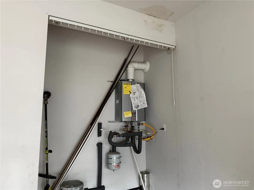 Property photo for 20217 18th Avenue Ct E, Spanaway photo 12