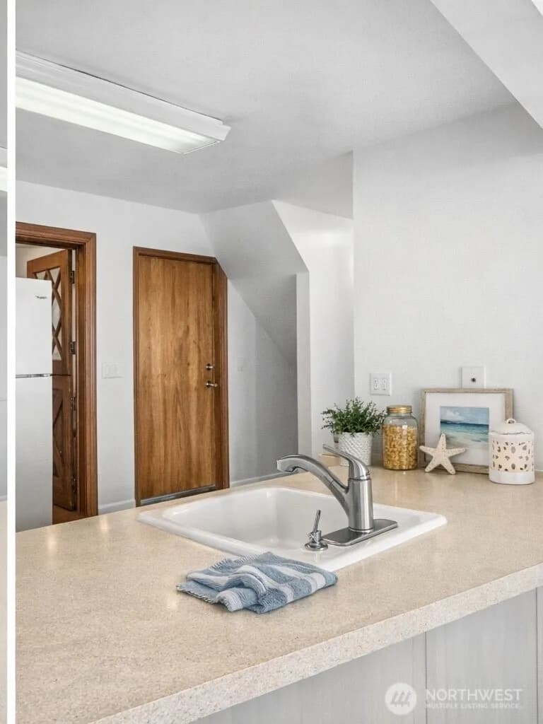 Property photo for 913 E Herron Blvd, Lakebay photo 7