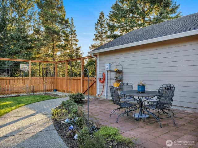 Property photo for 18215 Mill Lane, Long Beach photo 3