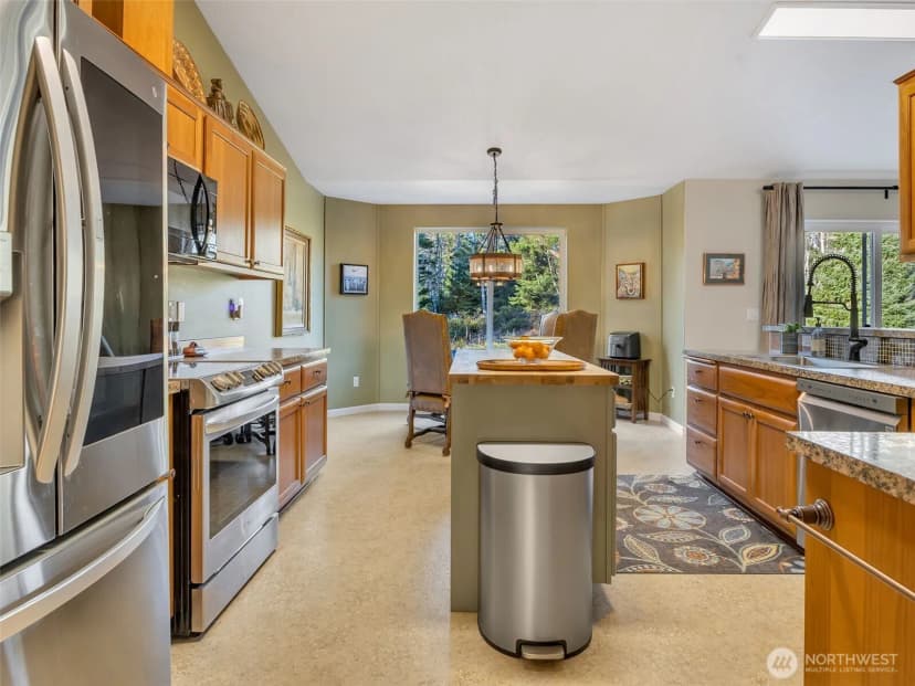 Property photo for 18215 Mill Lane, Long Beach photo 16