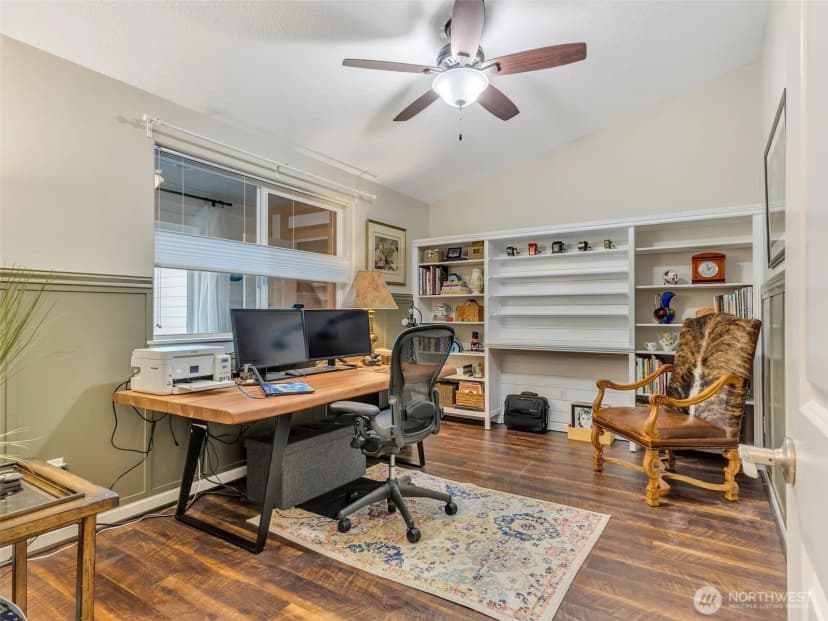 Property photo for 18215 Mill Lane, Long Beach photo 8