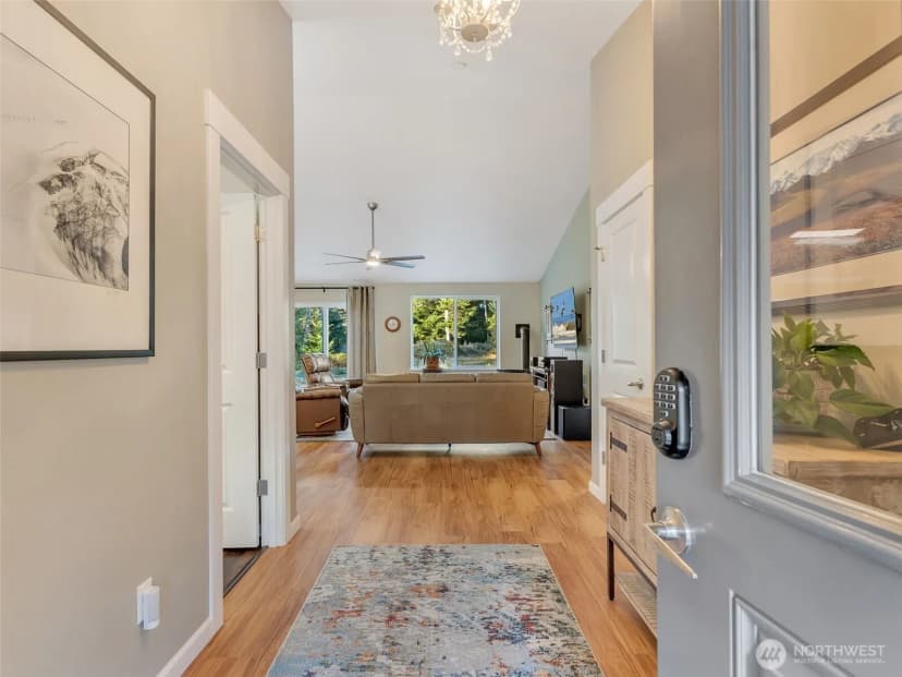 Property photo for 18215 Mill Lane, Long Beach photo 7