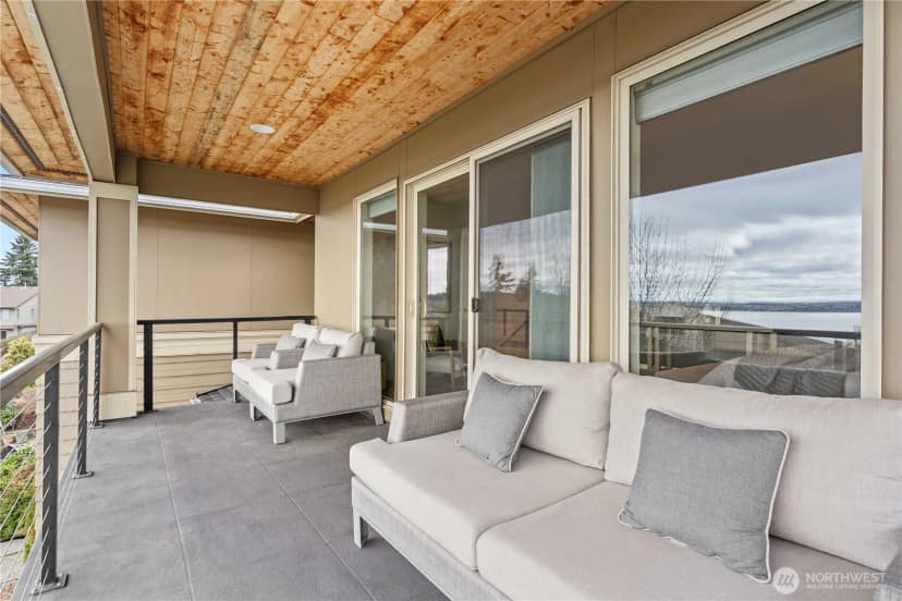 Property photo for 2414 Garden Court N, Renton photo 26