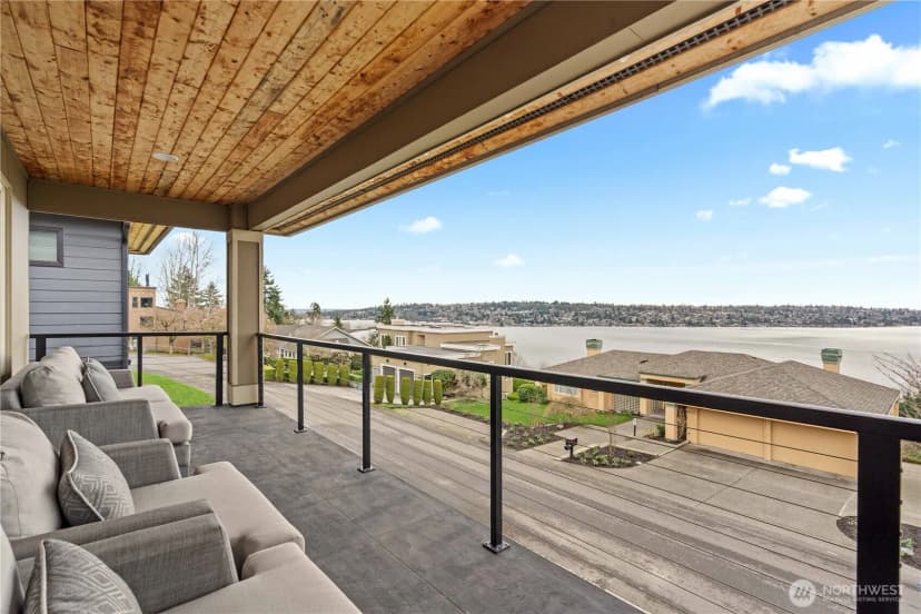 Property photo for 2414 Garden Court N, Renton photo 25